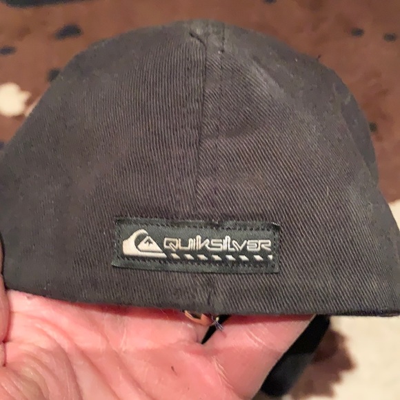 VTG Quicksilver Flexfit Cap - Picture 2 of 4